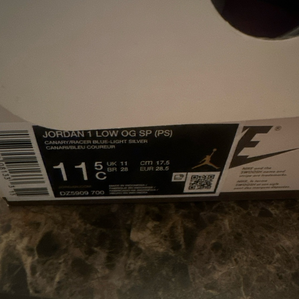 Kids Travis Scott Jordan 1’s Low Size